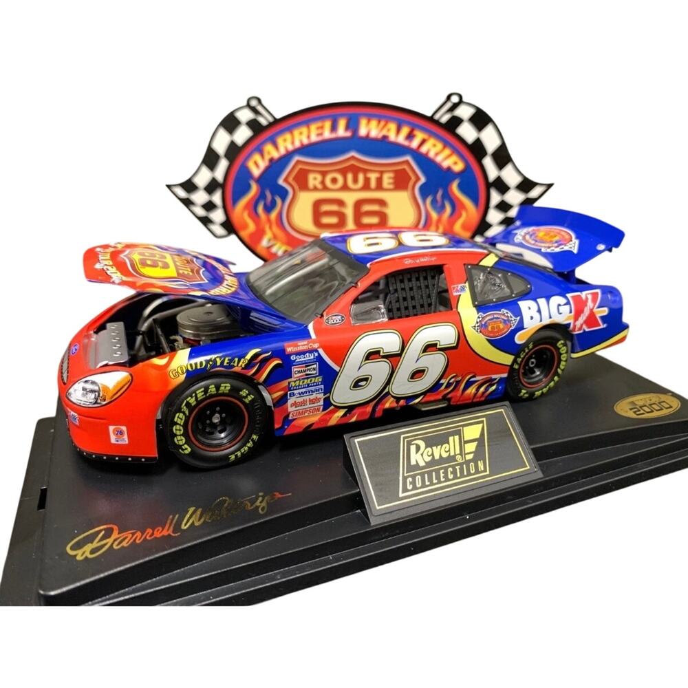REVELL DARRELL WALTRIP #66 BIG K-MART VICTORY TOUR 2000 FORD TAURUS 1:24-NIB